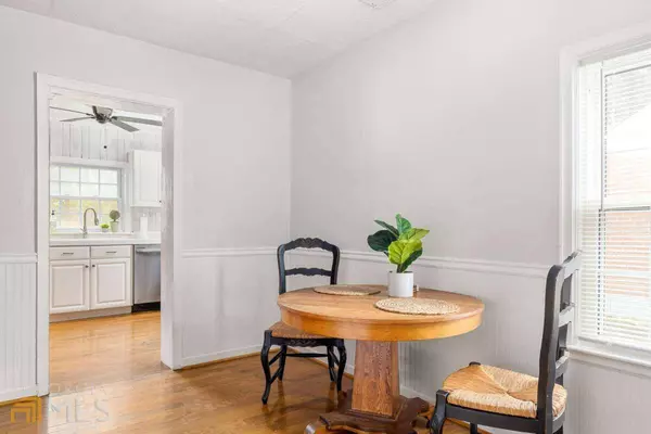 3042 Oakdale RD, Atlanta, GA 30354