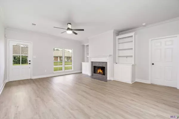 37431 S PARK AVE, Prairieville, LA 70769