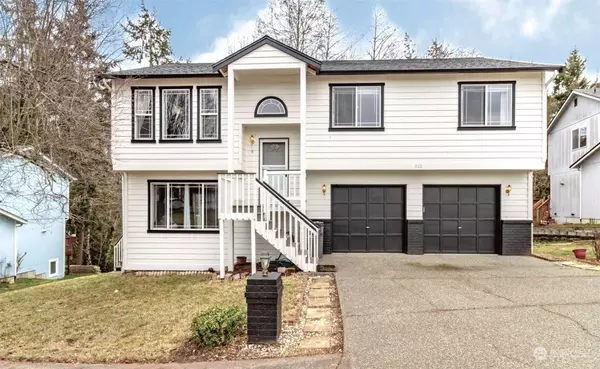 288 Sage ST, Port Orchard, WA 98366