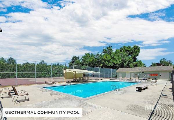 282 S Mobley Ln, Boise, ID 83712