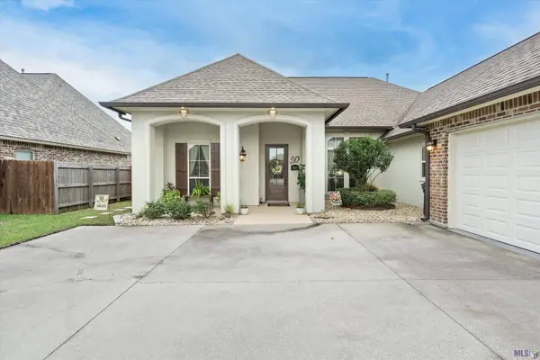 16462 PARKER PLACE DR, Prairieville, LA 70769