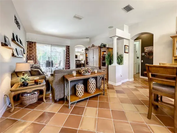 7208 BUCKS FORD DR, Riverview, FL 33578