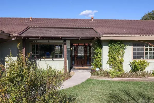 2208 Windmill View Road, El Cajon, CA 92020