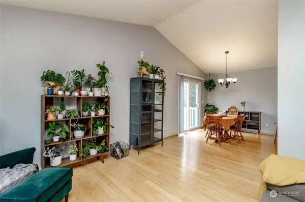 288 Sage ST, Port Orchard, WA 98366