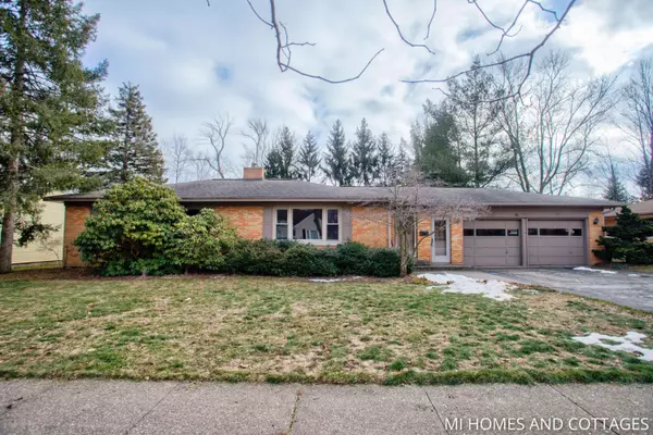 56 W 31st Street, Holland, MI 49423
