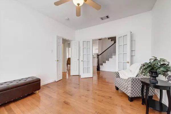 948 Southwood Drive, Highland Village, TX 75077