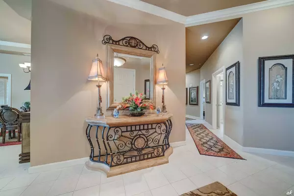 7505 Thomas Drive ## 123F, Panama City Beach, FL 32408