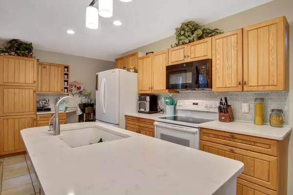 699 Harbor Drive, Manistee, MI 49660