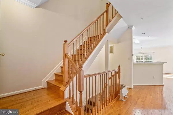 8426 CHARMED DAYS, Laurel, MD 20723