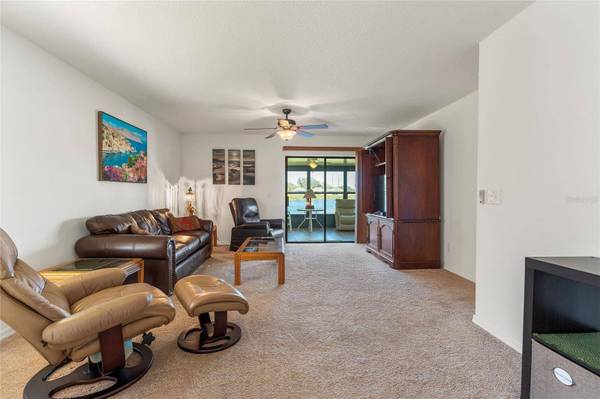 2363 CASPIAN DR, Lakeland, FL 33805