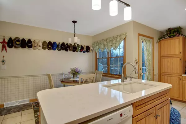 699 Harbor Drive, Manistee, MI 49660