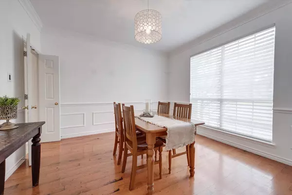 948 Southwood Drive, Highland Village, TX 75077