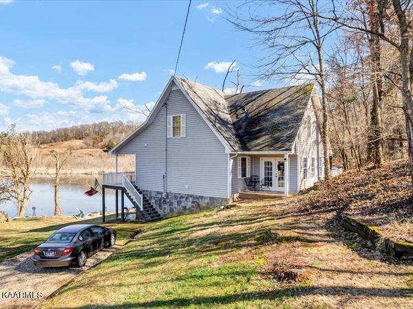 2454 Scott Pond Rd, Parrottsville, TN 37843