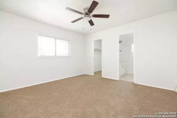 5818 WAYVIEW ST, San Antonio, TX 78220-1925