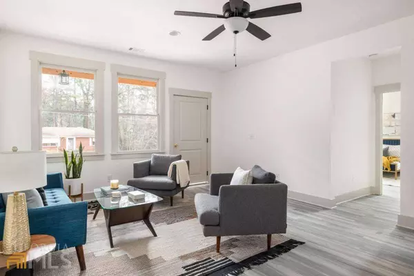 882 Woodmere DR NW, Atlanta, GA 30318