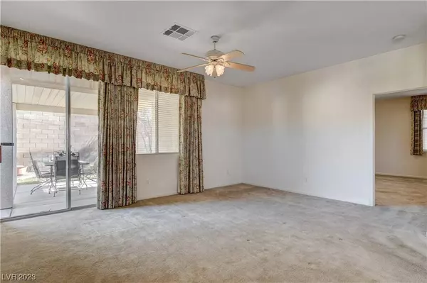 256 Casa Robles Street, Henderson, NV 89012