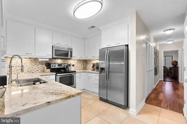 7 SPA CREEK LNDG #B3, Annapolis, MD 21403