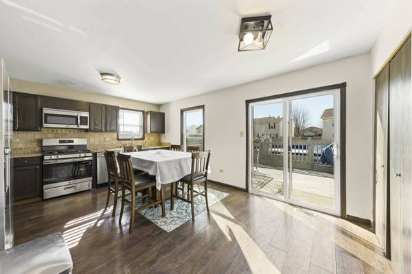 1301 Brookfield DR, Plainfield, IL 60586