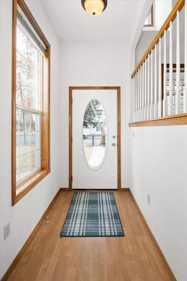 904 W Cleveland Ave, Spokane, WA 99205