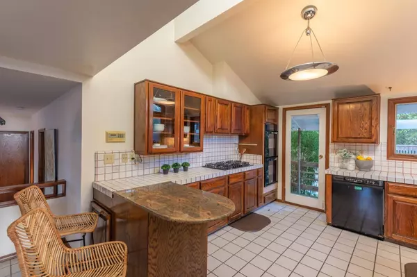 361 Dry Creek RD, Monterey, CA 93940