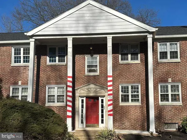 111-C CHERRY PARKE, Cherry Hill, NJ 08002