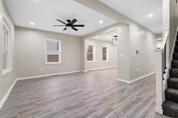 3223 E 6th ST, Kansas City, MO 64124