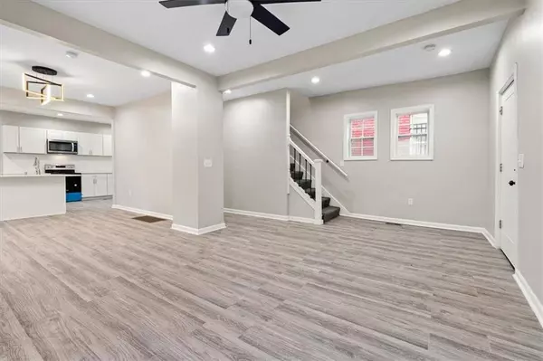 3223 E 6th ST, Kansas City, MO 64124