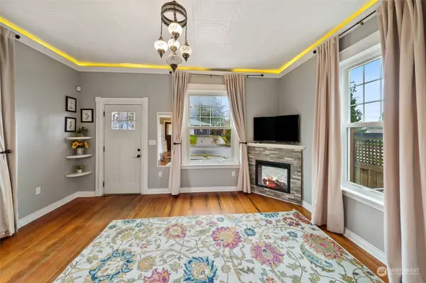 7615 S Park AVE, Tacoma, WA 98408