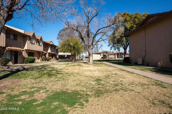 4344 W OCOTILLO Road, Glendale, AZ 85301