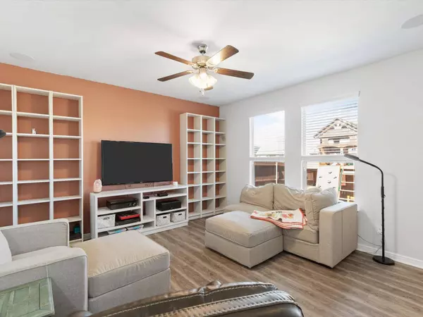 1117 Lakin Road, Fort Worth, TX 76177