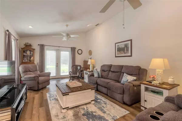 156 CUMBERLAND AVE, Ormond Beach, FL 32174