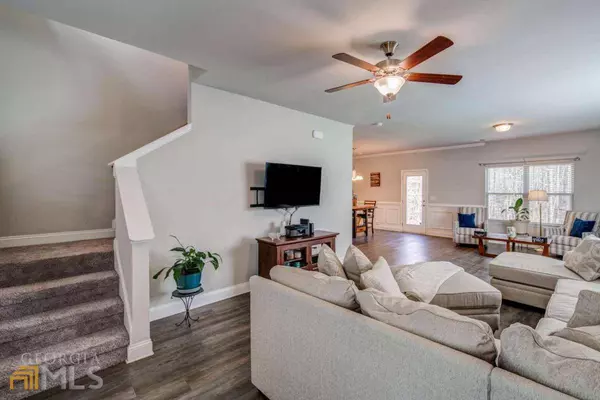 386 Angela LN, Dawsonville, GA 30534