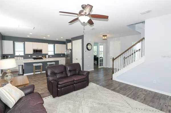 6654 DWARF LEMON ALY, Winter Garden, FL 34787