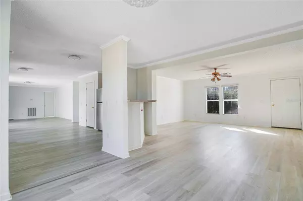 9712 SW 82ND AVE, Gainesville, FL 32608