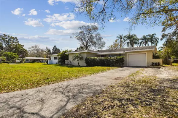 5518 15TH AVE N, St Petersburg, FL 33710