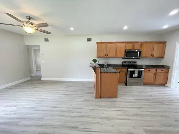 211 BRADSHAW DR, Sanford, FL 32771