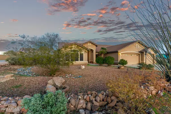 1015 N TOMAHAWK Road, Apache Junction, AZ 85119