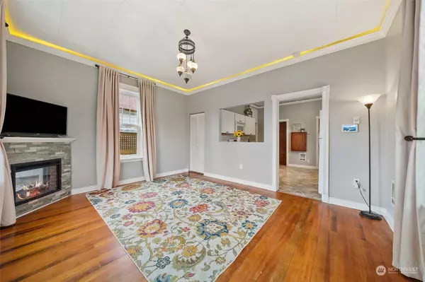 7615 S Park AVE, Tacoma, WA 98408