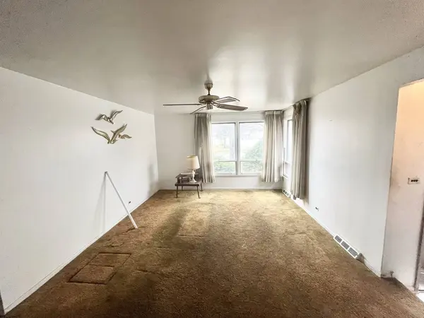 17206 Elm Drive, Hazel Crest, IL 60429