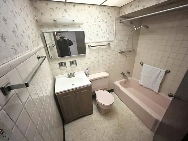 17206 Elm Drive, Hazel Crest, IL 60429