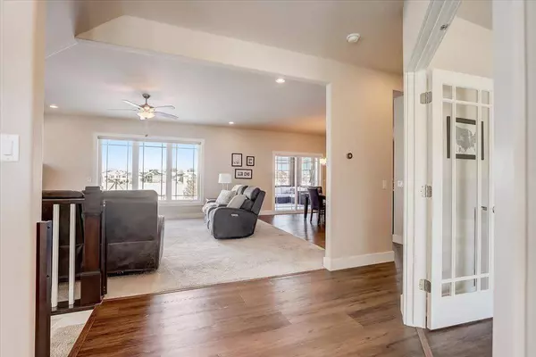 1211 Water Wheel Dr, Waunakee, WI 53597