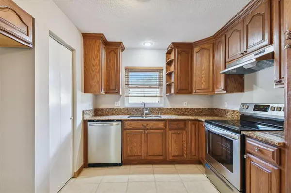 916 WILMERLING AVE, Sarasota, FL 34243