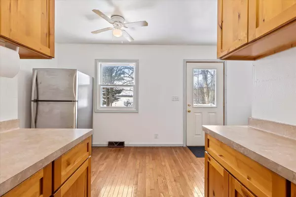 N6340 County Line Rd, Richmond, WI 53115