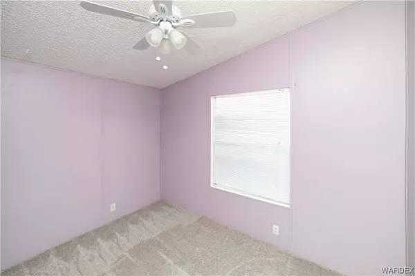 9353 N Bridlebit AVE, Kingman, AZ 86401