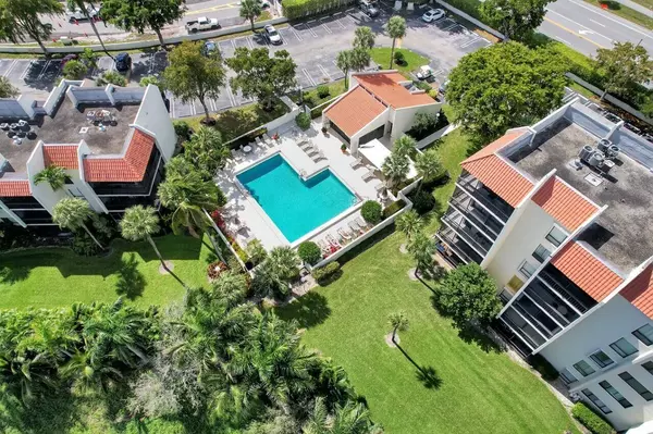 3050 Presidential Way WAY 105, West Palm Beach, FL 33401