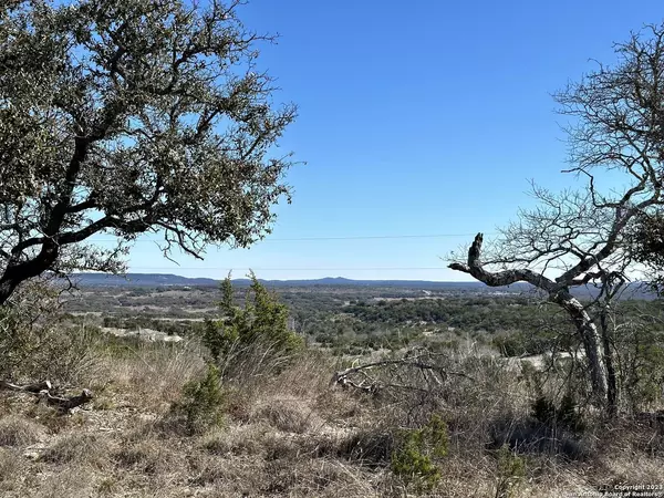 34 High Point Ranch Rd, Boerne, TX 78006