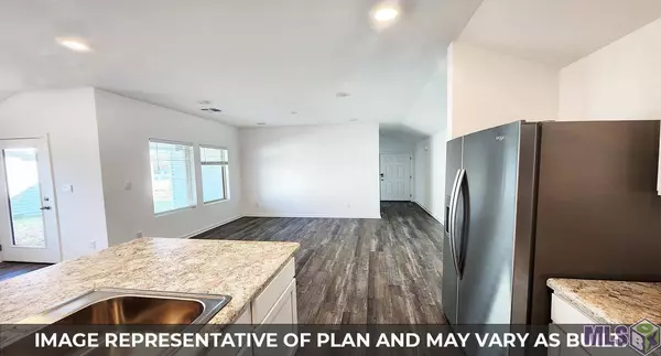 326 S IBERVILLE AVE, Gonzales, LA 70737