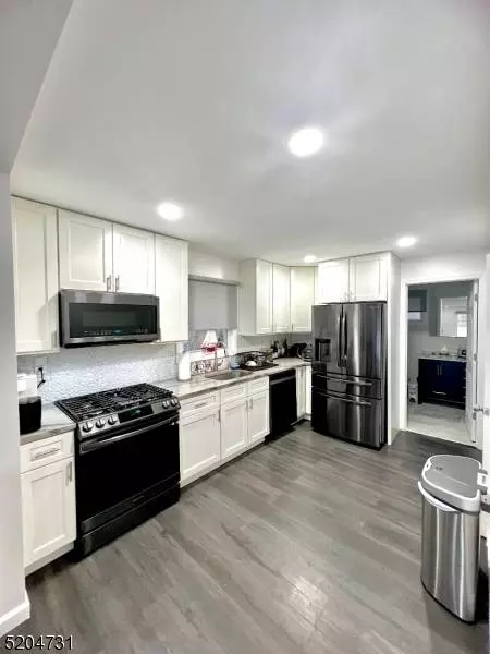 62 Upper Rainbow Trl, Parsippany-troy Hills Twp., NJ 07834