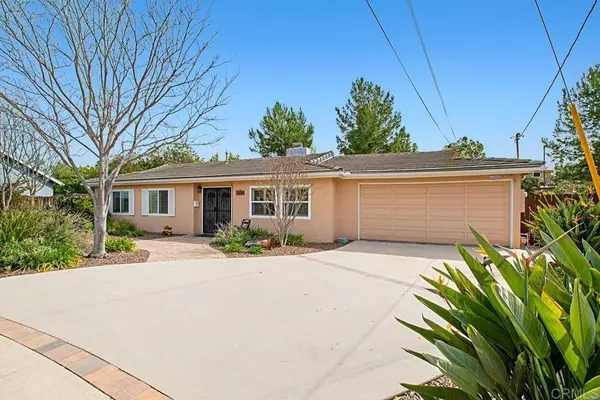 6245 Swalero RD, La Mesa, CA 91942