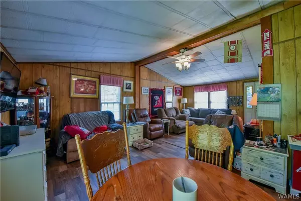 3441 CLEMENTS RD, Cottondale, AL 35453